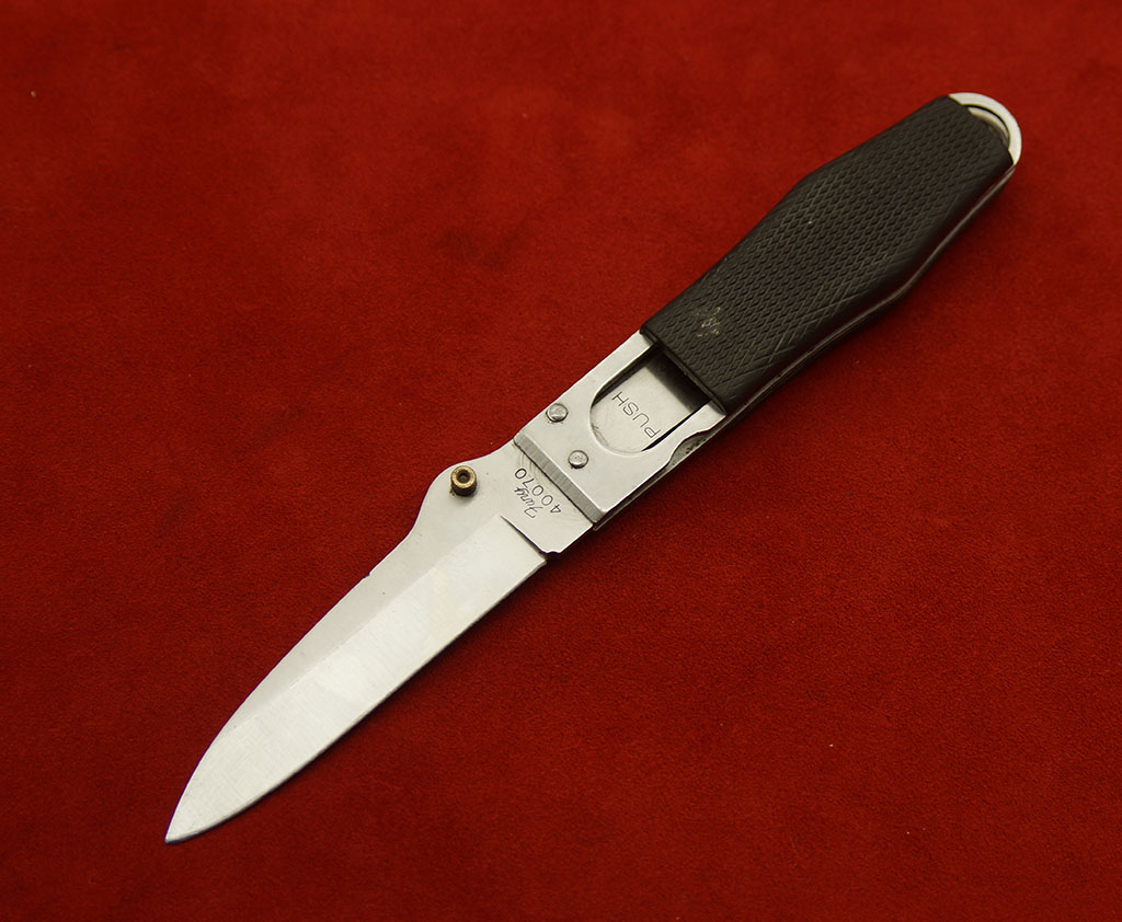 Fury knife 40070 Japan бу